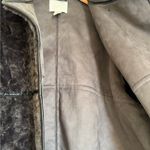 H&M Gray Faux Suede Jacket with Black Trim - Picture 4 of 5